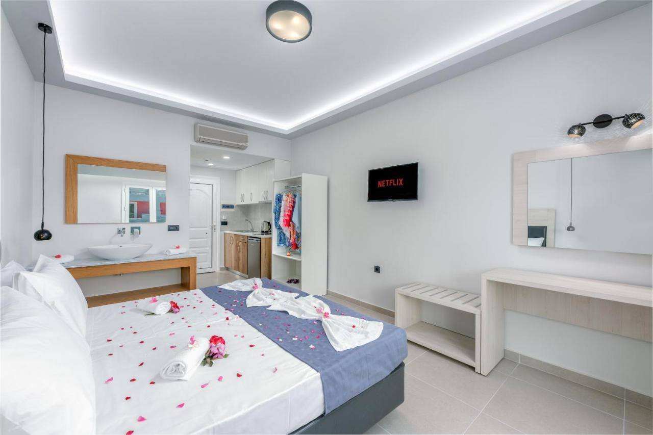 לגאנאס Breeze Luxury Rooms מראה חיצוני תמונה